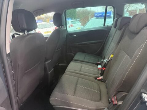 Vauxhall Zafira 2.0 CDTi SRi Euro 5 5dr 34