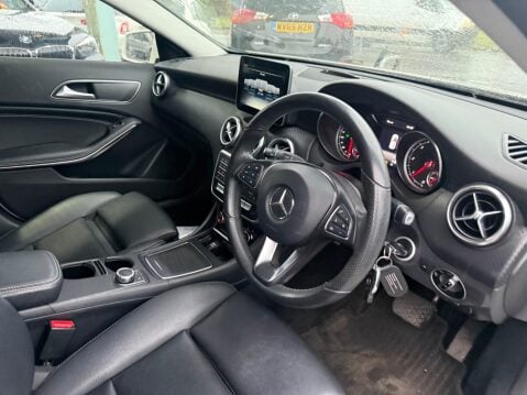 Mercedes-Benz A Class 2.1 A200d Sport (Premium) 7G-DCT Euro 6 (s/s) 5dr 13