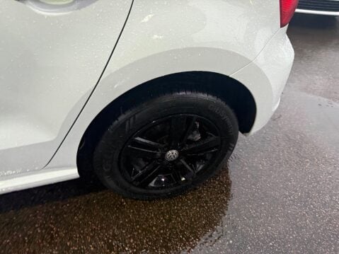 Volkswagen Polo 1.2 TSI BlueMotion Tech Match Euro 6 (s/s) 5dr 25