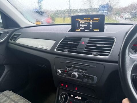 Audi Q3 2.0 TDI SE S Tronic quattro Euro 6 (s/s) 5dr 9