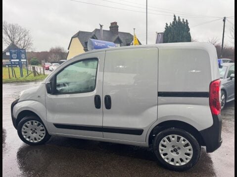 Citroen Nemo 1.3 HDi 16v Enterprise FWD L1 H1 3dr 4