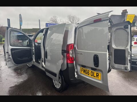 Citroen Nemo 1.3 HDi 16v Enterprise FWD L1 H1 3dr 30