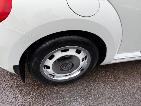 Volkswagen Beetle 1.2 TSI Design DSG Euro 5 3dr 19