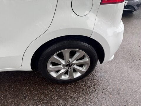 Kia Rio 1.1 CRDi EcoDynamics 2 Euro 6 (s/s) 5dr 17