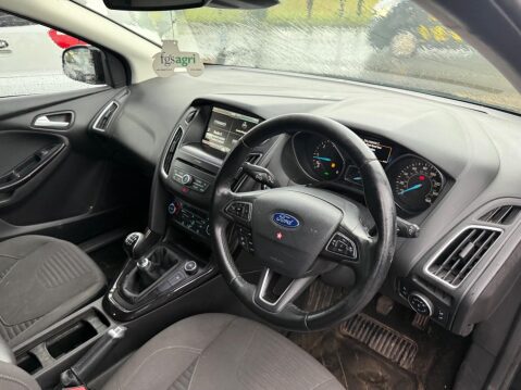 Ford Focus 1.5 TDCi Titanium Euro 6 (s/s) 5dr 9