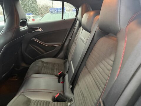 Mercedes-Benz GLA 2.1 GLA220d AMG Line 7G-DCT 4MATIC Euro 6 (s/s) 5dr 25