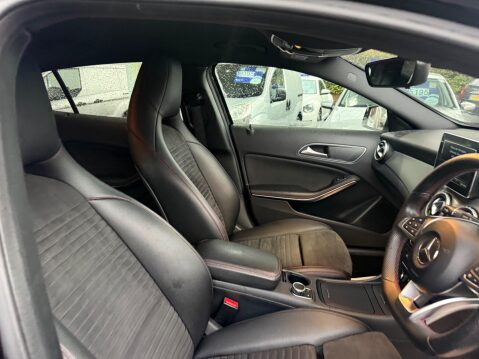 Mercedes-Benz GLA 2.1 GLA220d AMG Line 7G-DCT 4MATIC Euro 6 (s/s) 5dr 19