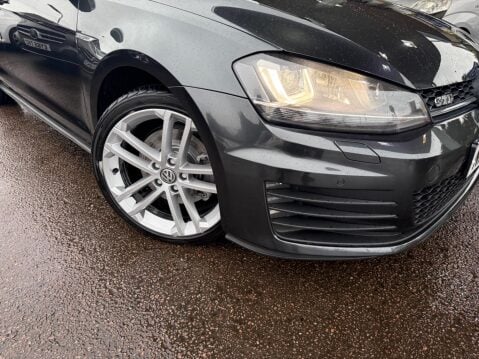 Volkswagen Golf 2.0 TDI BlueMotion Tech GTD Euro 6 (s/s) 5dr 37