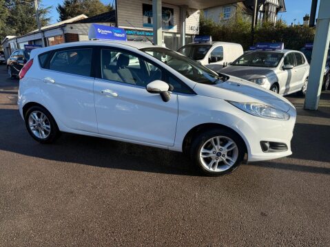 Ford Fiesta 1.25 Zetec Euro 5 5dr 12
