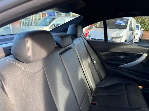BMW 3 Series 2.0 318d M Sport Euro 5 (s/s) 4dr 22