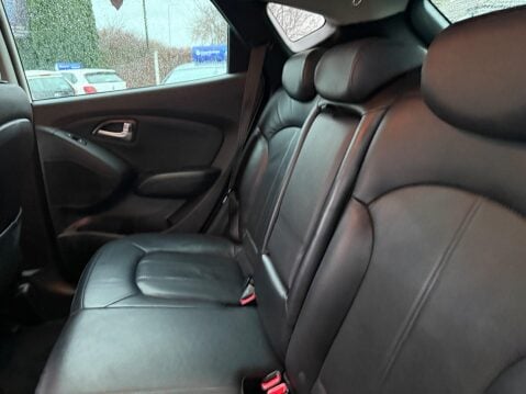 Hyundai ix35 1.7 CRDi Premium Euro 5 (s/s) 5dr 34