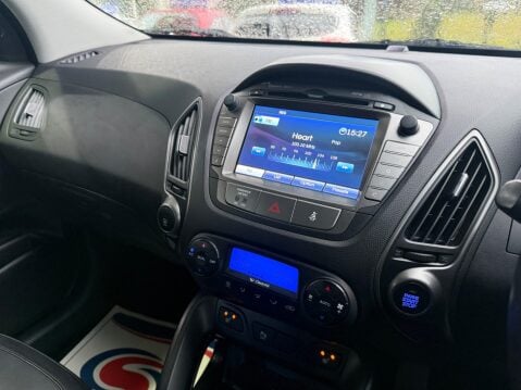 Hyundai ix35 1.7 CRDi Premium Euro 5 (s/s) 5dr 26