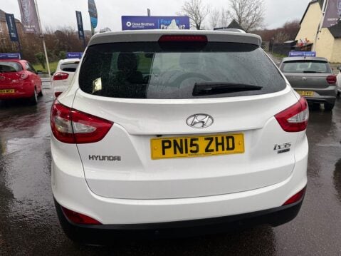 Hyundai ix35 1.7 CRDi Premium Euro 5 (s/s) 5dr 8