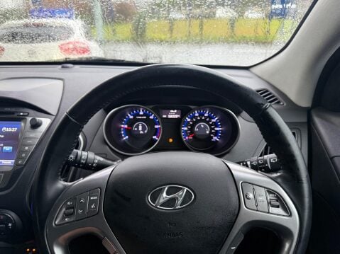 Hyundai ix35 1.7 CRDi Premium Euro 5 (s/s) 5dr 23