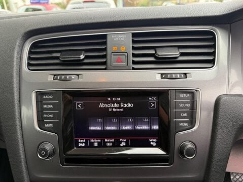 Volkswagen Golf 1.4 TSI BlueMotion Tech S DSG Euro 5 (s/s) 5dr 22