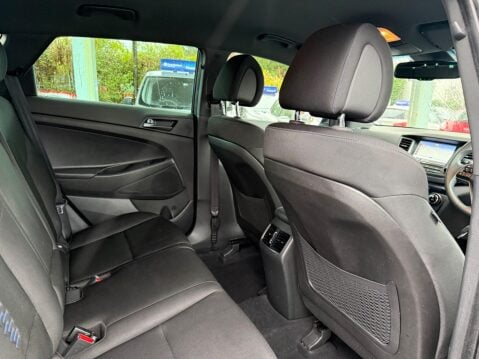 Hyundai TUCSON 1.7 CRDi Blue Drive GO! SE Euro 6 (s/s) 5dr 33