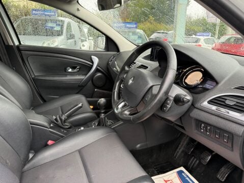 Renault Megane 1.5 dCi Dynamique Nav Euro 6 (s/s) 5dr 30