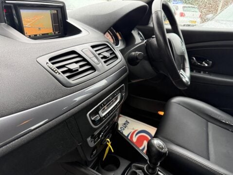 Renault Megane 1.5 dCi Dynamique Nav Euro 6 (s/s) 5dr 36