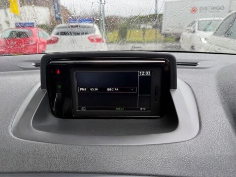 Renault Megane 1.5 dCi Dynamique Nav Euro 6 (s/s) 5dr 23