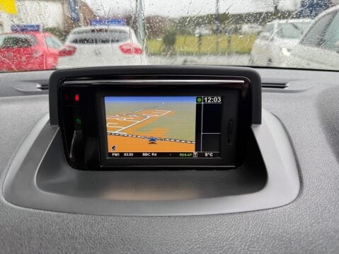 Renault Megane 1.5 dCi Dynamique Nav Euro 6 (s/s) 5dr 24