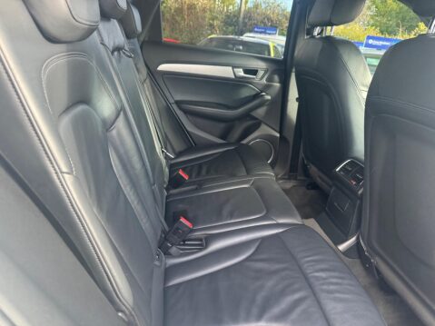 Audi Q5 2.0 TDI S line Plus S Tronic quattro Euro 5 (s/s) 5dr 26