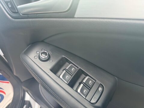 Audi Q5 2.0 TDI S line Plus S Tronic quattro Euro 5 (s/s) 5dr 18