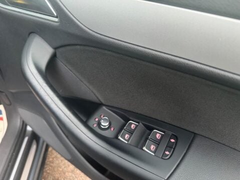 Audi Q3 2.0 TDI SE S Tronic quattro Euro 6 (s/s) 5dr 19