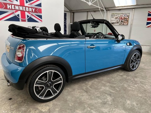 Mini Convertible COOPER 11