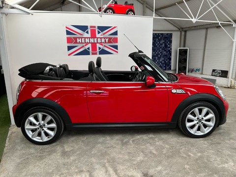 Mini Convertible COOPER SD 8