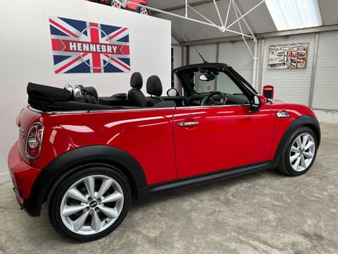 Mini Convertible COOPER SD 9