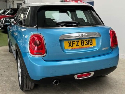 Mini Hatch COOPER 15