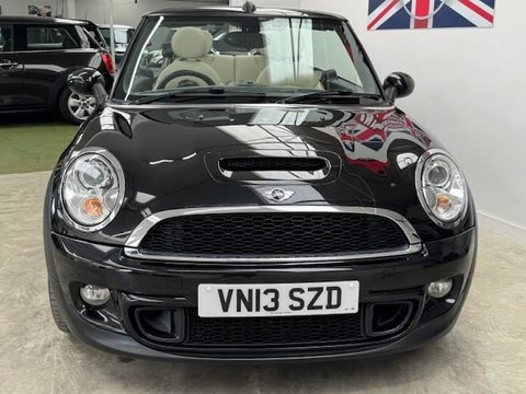 Mini Convertible COOPER S 3