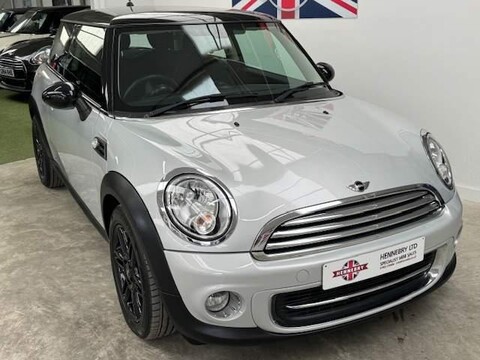 Mini Hatch COOPER 3