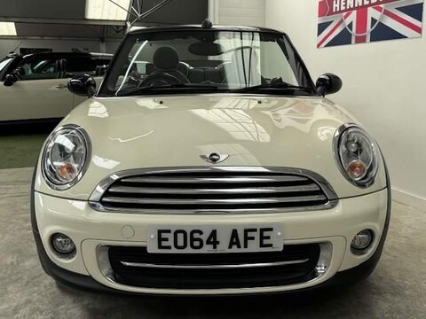 Mini Convertible COOPER 3