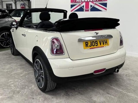 Mini Convertible COOPER 5