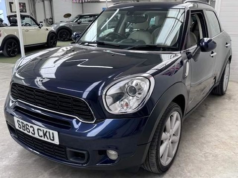 Mini Countryman COOPER SD ALL4 3