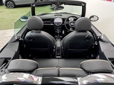 Mini Convertible COOPER S 16