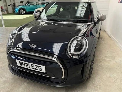 Mini Hatch COOPER EXCLUSIVE 4