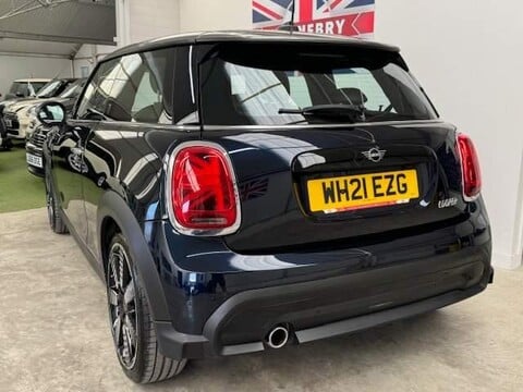 Mini Hatch COOPER EXCLUSIVE 6