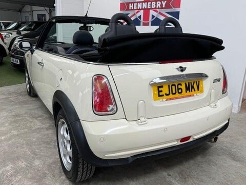 Mini Convertible COOPER 5