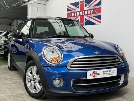 Mini Hatch COOPER