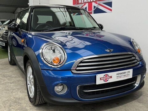 Mini Hatch COOPER 2