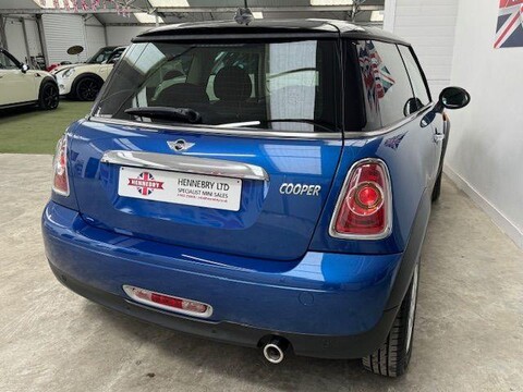 Mini Hatch COOPER 13