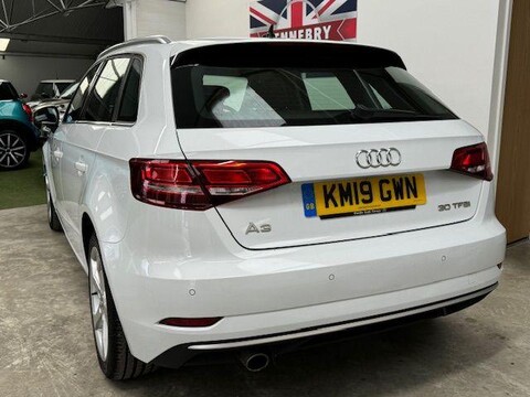 Audi A3 SPORTBACK TFSI SPORT 6