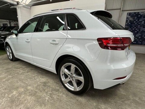 Audi A3 SPORTBACK TFSI SPORT 10