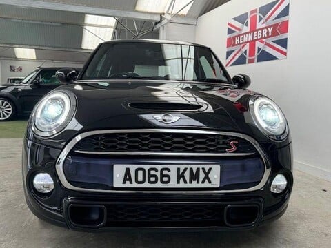 Mini Hatch COOPER S 3