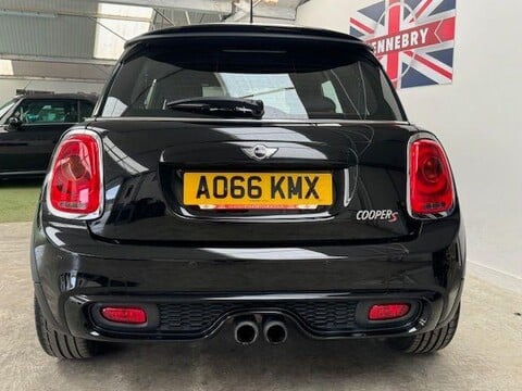 Mini Hatch COOPER S 4