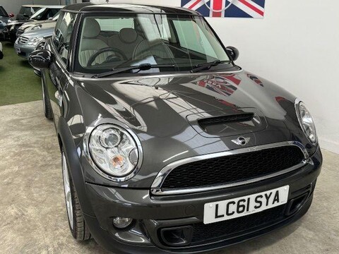 Mini Hatch COOPER S 3
