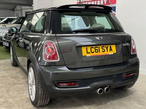 Mini Hatch COOPER S 5