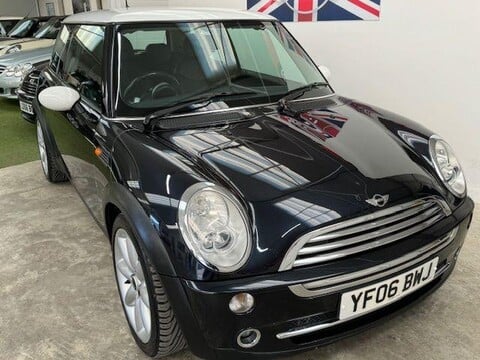 Mini Hatch COOPER 2